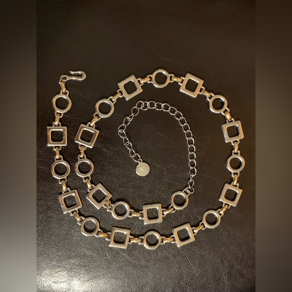 2/$25 Vintage Liz Claiborne Chain Waist Belt